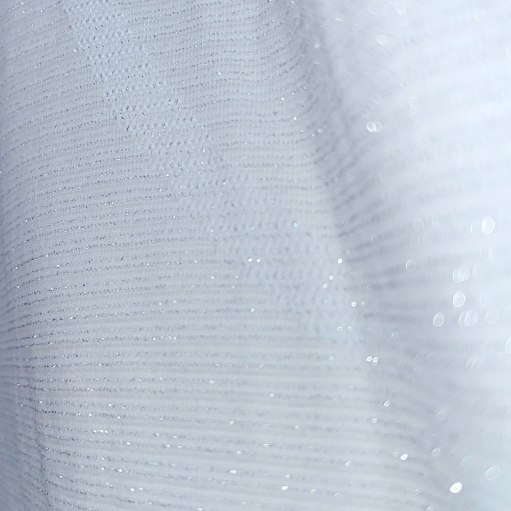 Lululemon White & Silver Glitter Long Sleeve Swiftly 👀 - Picture 3 of 7